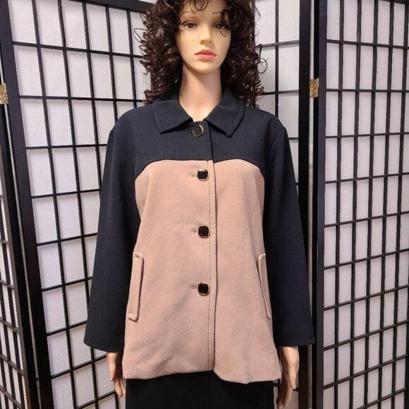 Banana Republic Tops - Banana Republic Jacket Tan & Black Colorblock Size XL Button Front Career Blazer